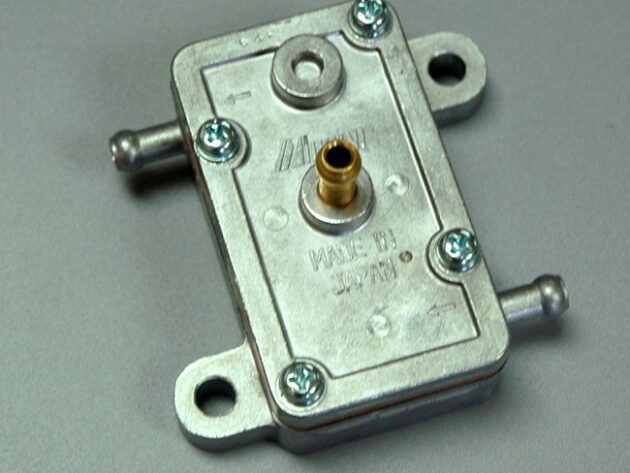 Single Fuel Pump, Rectangular, 14 Ltr/Hr