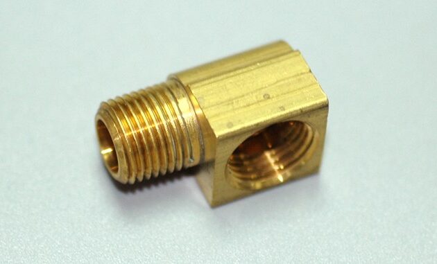 Elbow, 90°, 1/8’’ Male NPT to 1/4” Female inverted flare