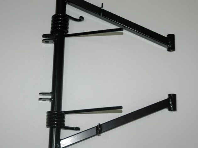 Front Arm w/Torsion Springs, Cleated