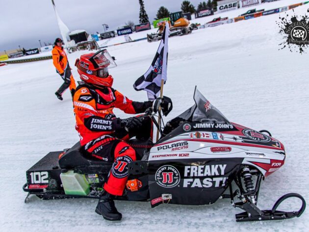 Wahl/Polaris Champ Hood w/Pipe Bump