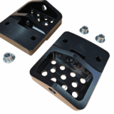 Hilton Ski Spreaders